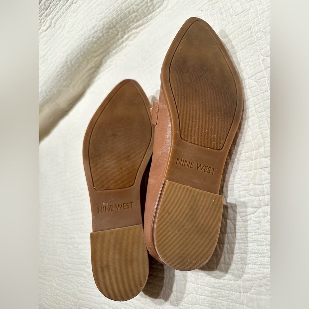 Nine West tan loafers - size 9M - Picture 7 of 8